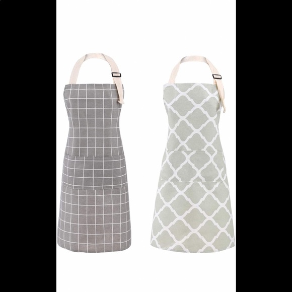Other - NEW 2 cotton waterproof aprons